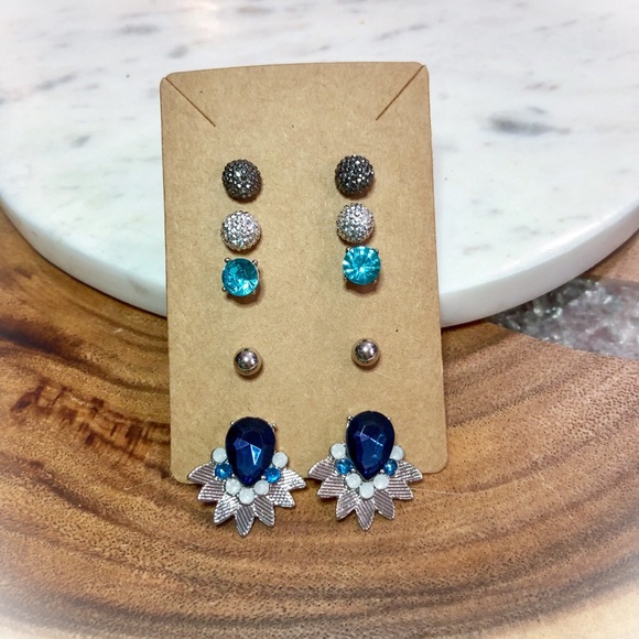 Jewelry - 5 Pair Earring Bundle Blue Silver
